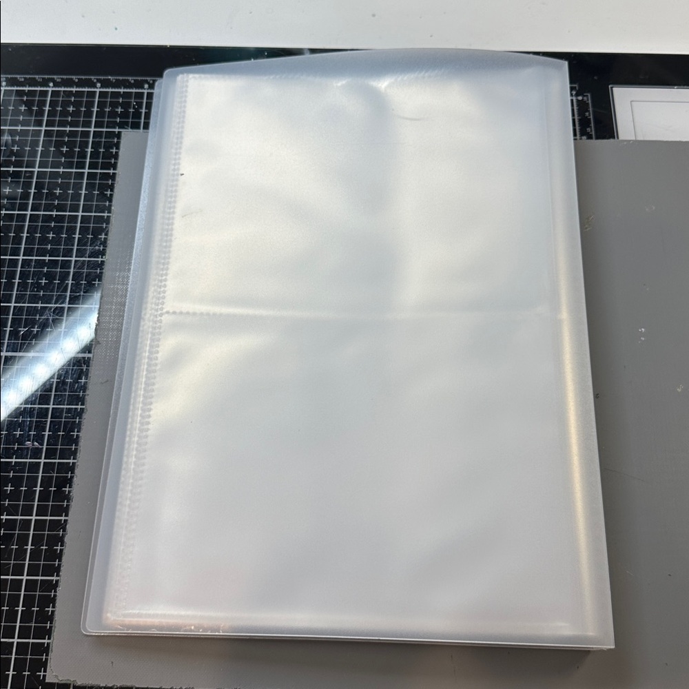 Translucent Document Organizer - Picture 3 of 4
